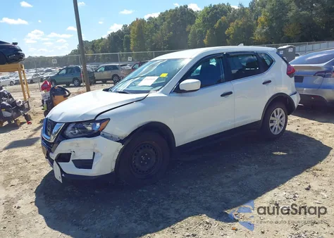 2017 Nissan Rogue S z USA, uszkodzony, nr VIN 5N1AT2MT8HC892807